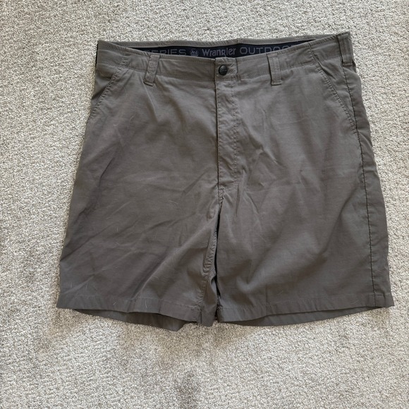 Wrangler Other - Wrangler Outdoor Series Men's Shorts Size 40 Nylon Blend Hiking‎
